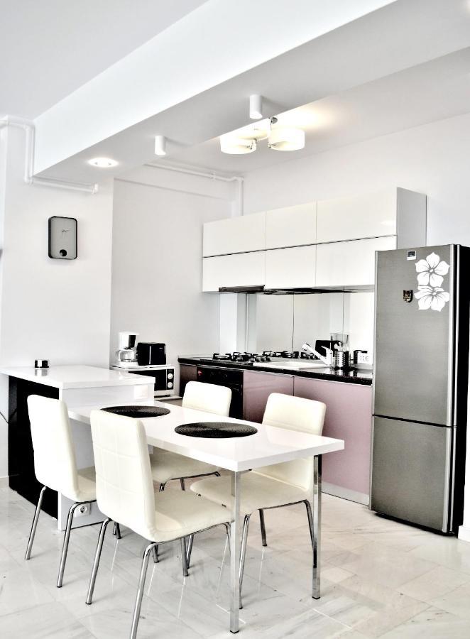 Apartament Sorana Lake In Vila Sophia 1 ママイア エクステリア 写真